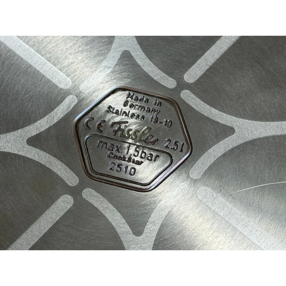 Fissler CookStar 2.5L Skillet Pan: 18-10 Stainless Steel, Germany, Glass Lid